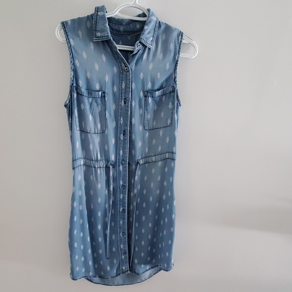 Button down dress size S